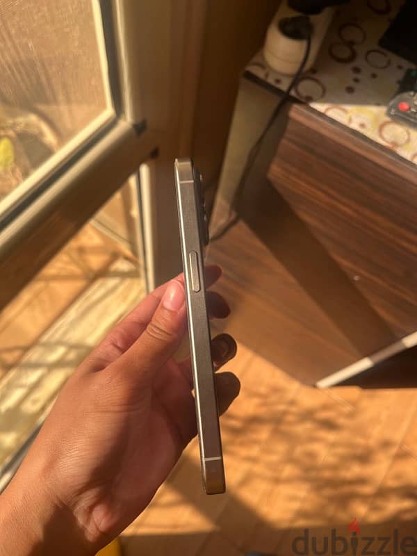 iPhone 15 Pro battery 100% used for 3 months, new condition 7