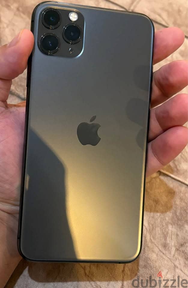 Apple - iPhone 11 Pro Max 1