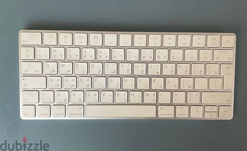 Apple Magic Keyboard 0