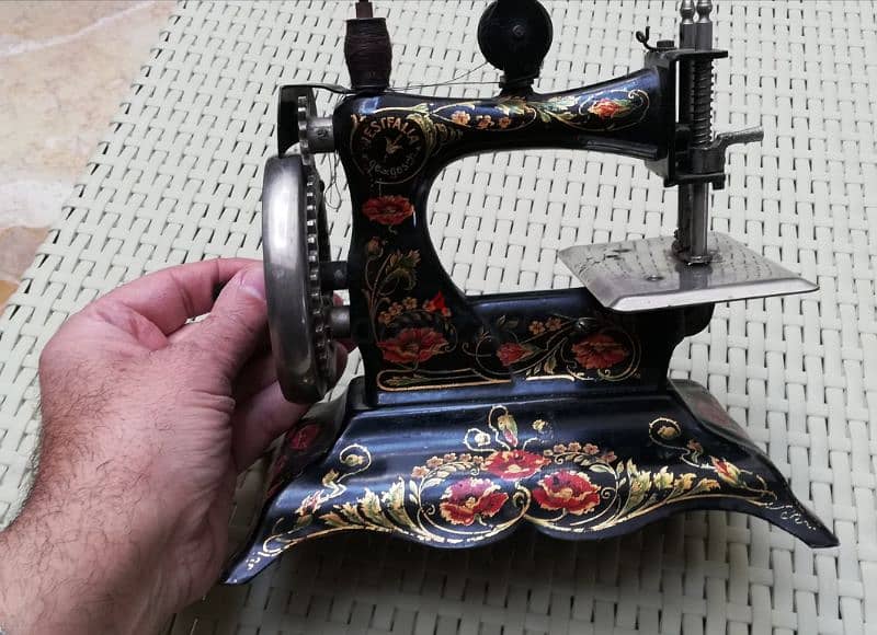 German made Sewing Machine Antique 2