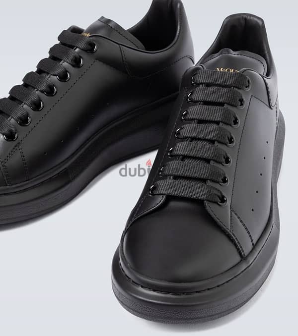 Original Alexander Mcqueen black استعمال مره واحده فقط 3