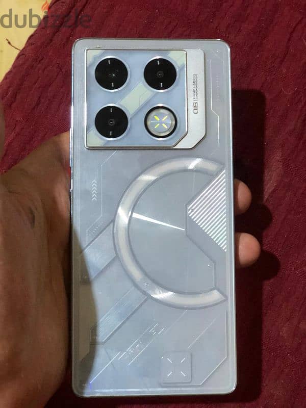 INFINIX gt 20 pro 1