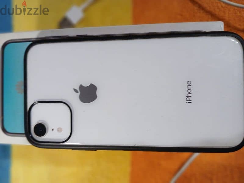 iPhone xr 8