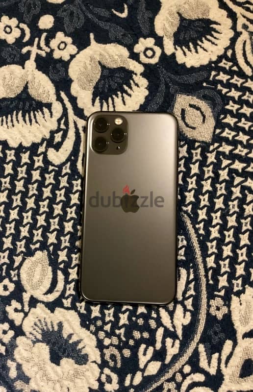 iphone 11 pro 2