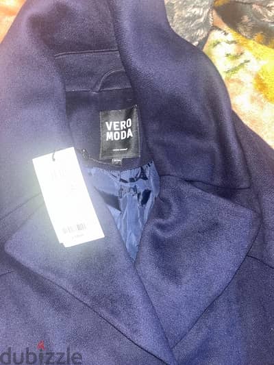 coat Vera moda جديد