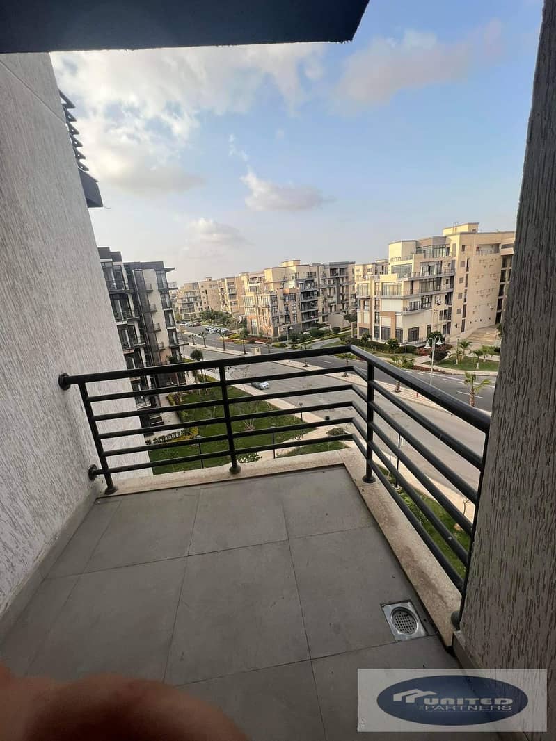 Studio 65m in Madinaty for Sale (Resale) - Garden View - Delivery within months 0