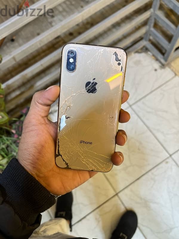 iPhone XS 0