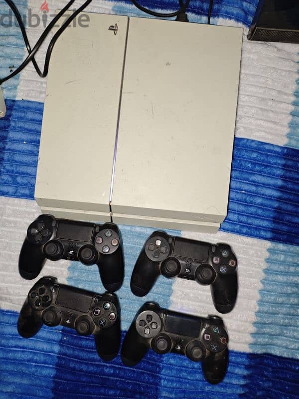 بلايستيشن 4 للبيع ps4 اربع يدات 0