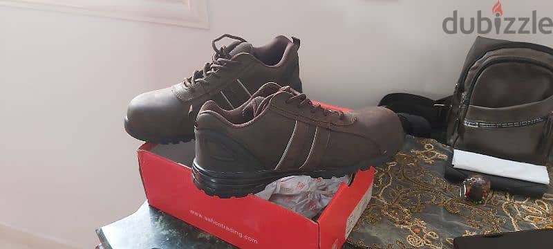 Activ safety shoes 1