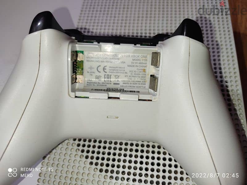 Xbox One S 9