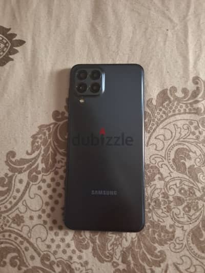 samsung galaxy m33 5g used have a little scratch on the screen