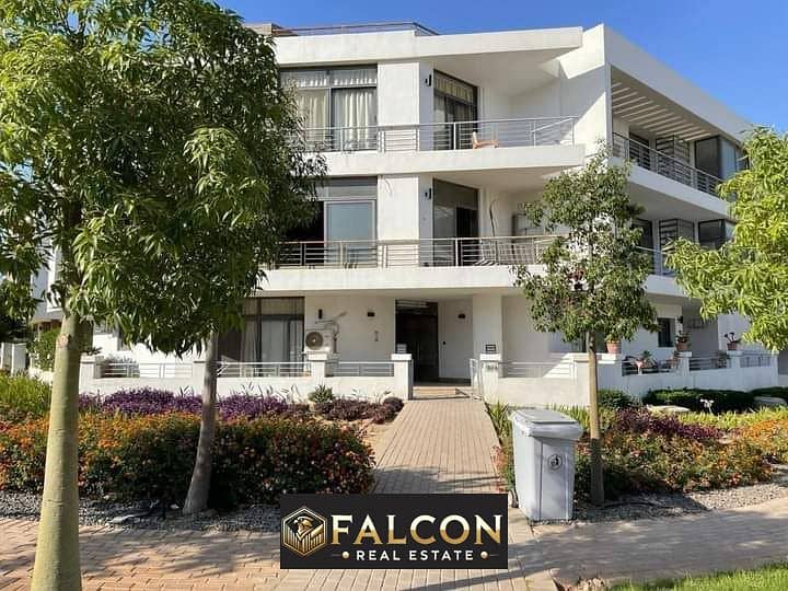 For sale, an apartment with a garden (50% discount for cash) on the Suez Road, in a distinguished location in front of Cairo International Airport, in 0