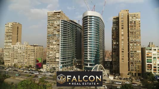 Hotel apartment for immediate delivery, directly on the Nile and with Hilton Maadi hotel services in the Nile Pearl Towers