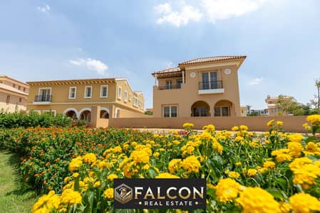 Townhouse villa, immediate delivery and ready to move in, in the heart of the Fifth Settlement, Hyde Park Compound, Fifth Settlement