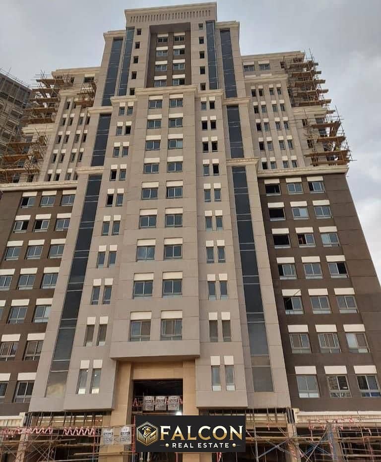 Administrative office 105 meters on the Nile, immediate delivery, for sale in Maspero Towers, with a 5% down payment 0