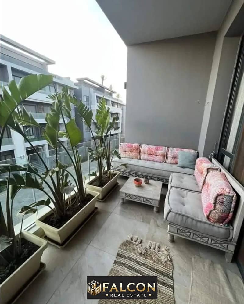 Apartment 155 m in installments over 7 years, distinctive view in Patio Sola Compound in El Shorouk 0