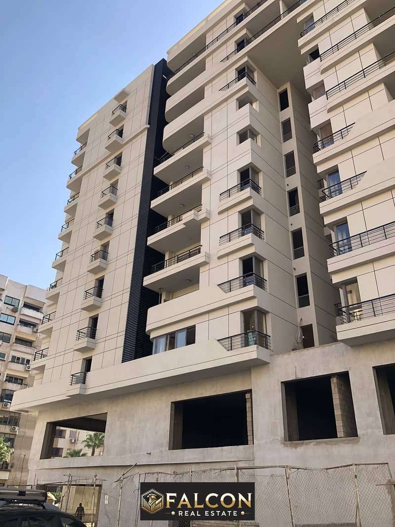 للبيع كوفي شوب  لوكيشن مميز واجهة على شارع النزهة 104م فـ جو هليوبوليس Go Heliopolis Nasr City  مدينة نصر بالتقسيط 0