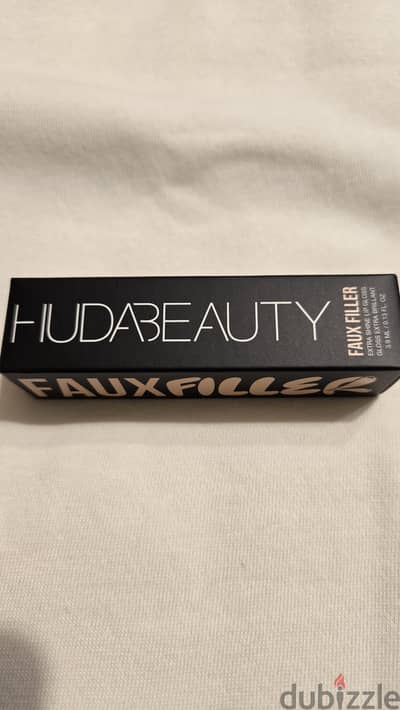 Huda beauty from spain sealed