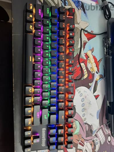 mechanical keybord like new with box an its supplies