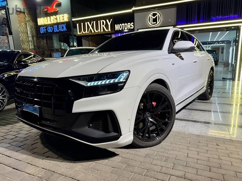 Audi Q8 2022 S line plus wakeel 0