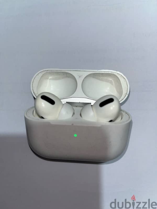 Air pods pro (orginal) 1