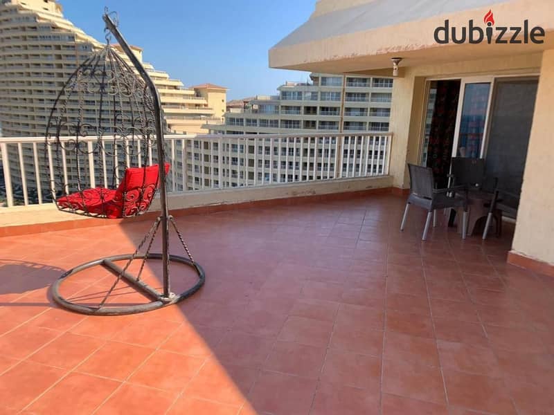 Penthouse for sale, ready for delivery, pool view, inside a compound in Fifth Settlement 0