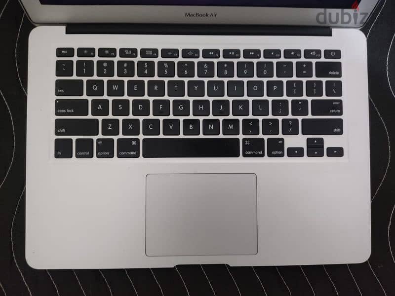 apple MacBook air 2014 13" 3