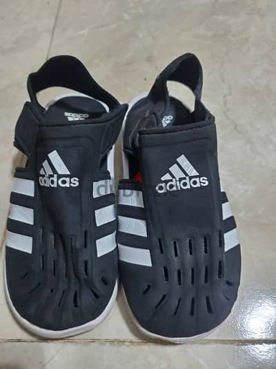 slipper Adidas