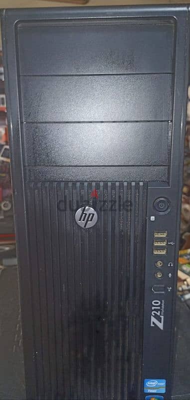 Hp Z210 Intel Xeon E31240 GTX 660   2GB RAM 8