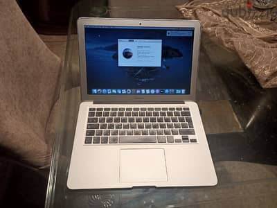 MacBook air mid 2012 Good condition