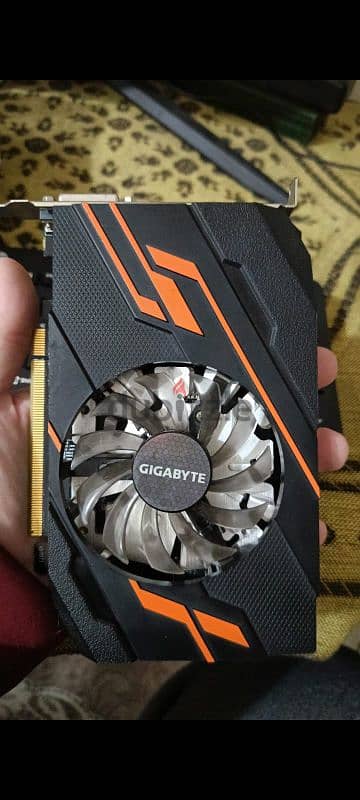 كارت شاشة gt 1030 2gb ddr5