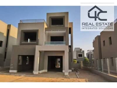 Villa standalone for sale in Palm Hills New Cairo 804m ready to move under market price with prime location view landscape bahry