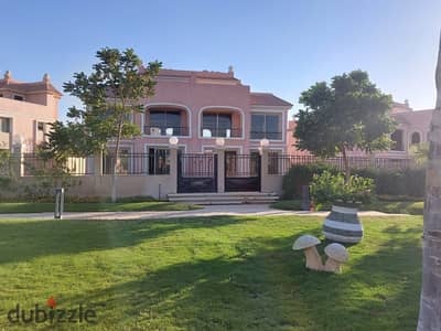 Independent villa of 434 square meters for sale in Cleopatra Palace Compound, Shorouk, in front of Madinaty