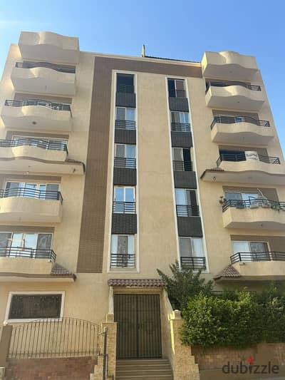 Apartment for sale 200m NEW CAIRO( Compound Arabella ) open View