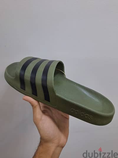 *ORIGINAL* Adidas slippers