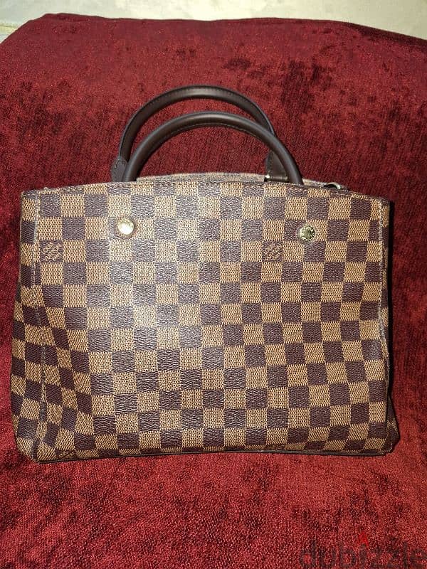 شنطه لويس فيتون Louis Vuitton وارد الخارج 0