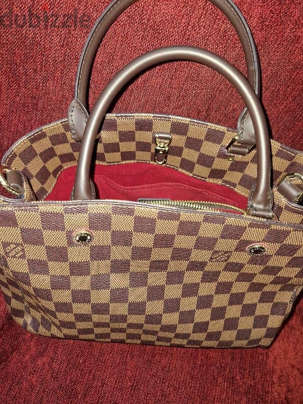 شنطه لويس فيتون Louis Vuitton وارد الخارج 1