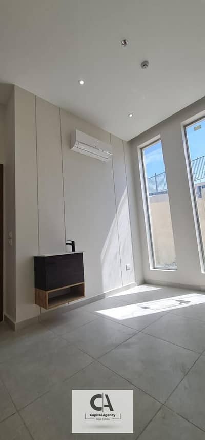 SettlementClinic for rent, 45 square meters, at a very good price in Eterna - fully finished with air conditioners - Fifth Settlement