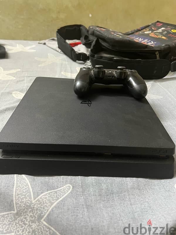 playstation 4 slim 0