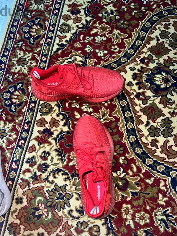 Yezzy 1