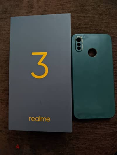 Realme 3   64/4