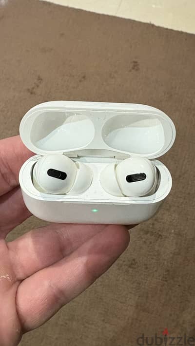 Apple - airpods pro