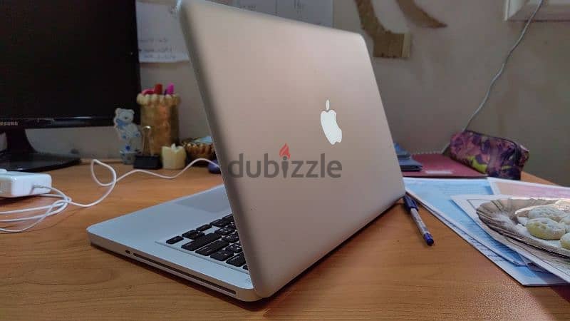 macbook pro 2011 early 15