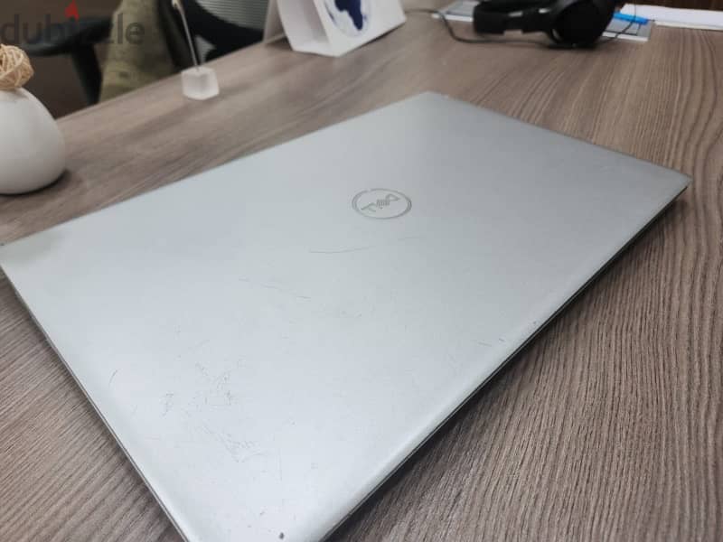 Dell I7 Inspiron 15 3511 0