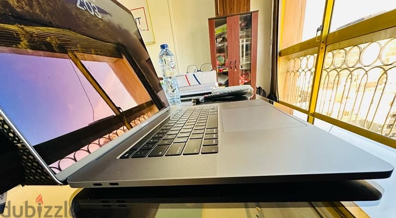 ماك بوك ابل برو Apple MacBook pro 2019 3