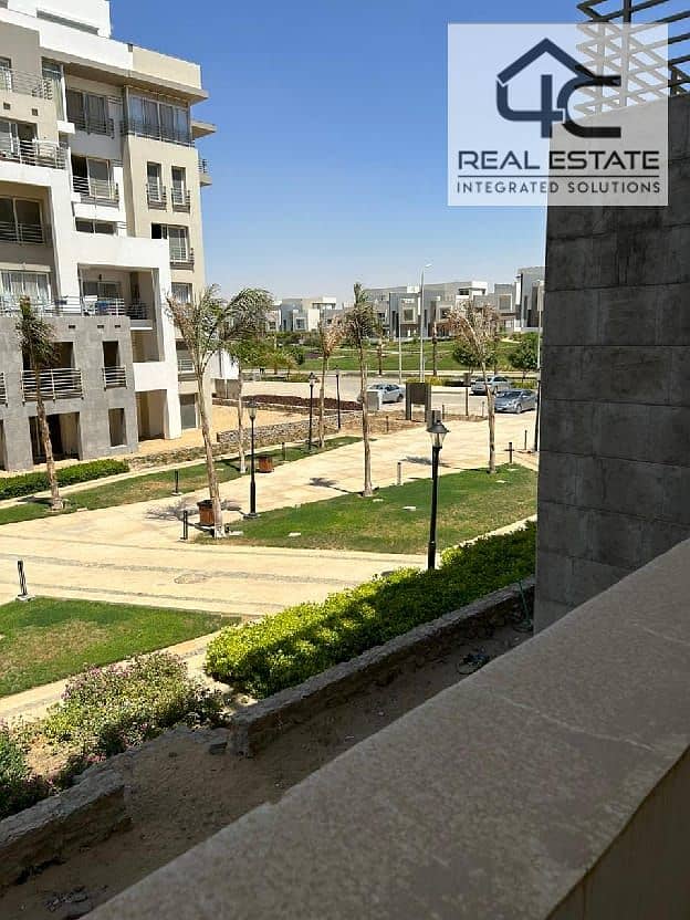 In Garden residence apartment 160 m 3 bedrooms 2nd floor with down payment 6 million and installments for sale in Hyde Park 0