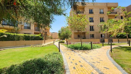 , receive immediately a penthouse with a garden in Sheikh Zayed, behind Mall of Arabia