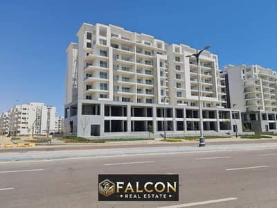 Ground floor Retail shop on the facade in front of the Rixos Hotel at the main entrance of El Alamein City with a 50% discount for a limited period