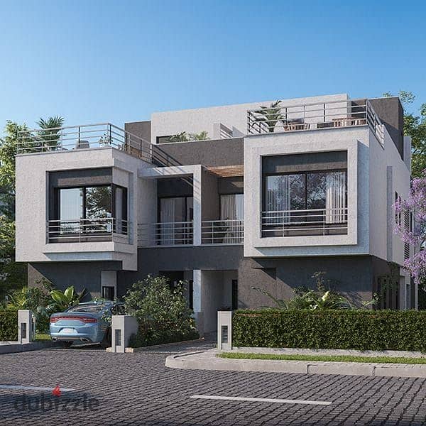 An opportunity to own a stand alone, Ready to move, with the lowest down payment and the longest payment period in Palm Hills, New Cairo 0