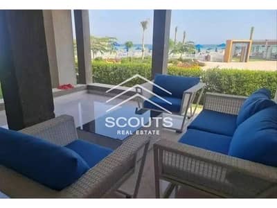 Sign a contract for 1.3 million and receive a chalet with a garden, a distinctive view of the sea and the pool, a prime location next to Azha Sokhna i